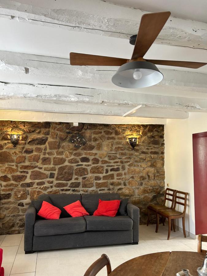 Gite Independant En Duplex Proche Mer Cote De Granit Rose Pleubian Buitenkant foto